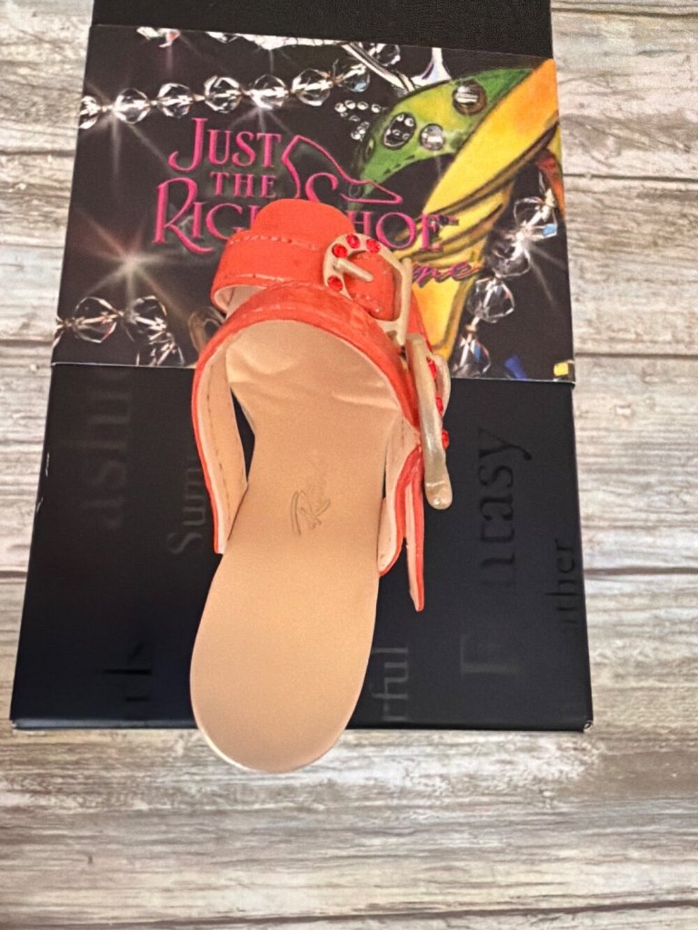 2005 Just the Right Shoe Raine Carlton Cards Lady Luck in Tangerine #25253 NEW - Picture 8 of 14